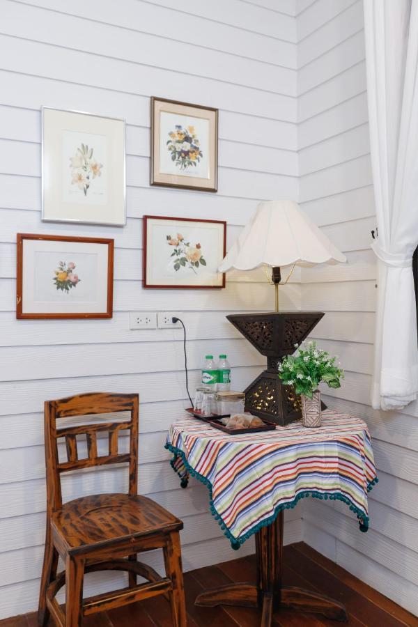 Ilili House Hostel Csiangmaj Kültér fotó